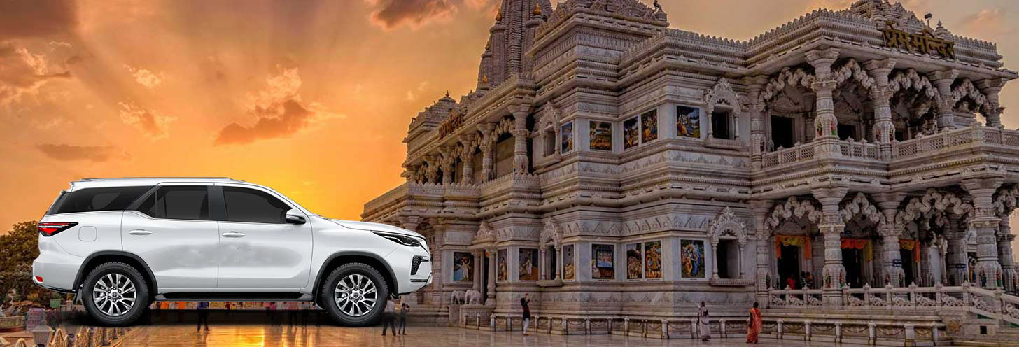 Top Tourist Spots to Explore in Jaipur with a Fortuner Rental Top Tourist Spots to Explore in Jaipur with a Fortuner Rental
